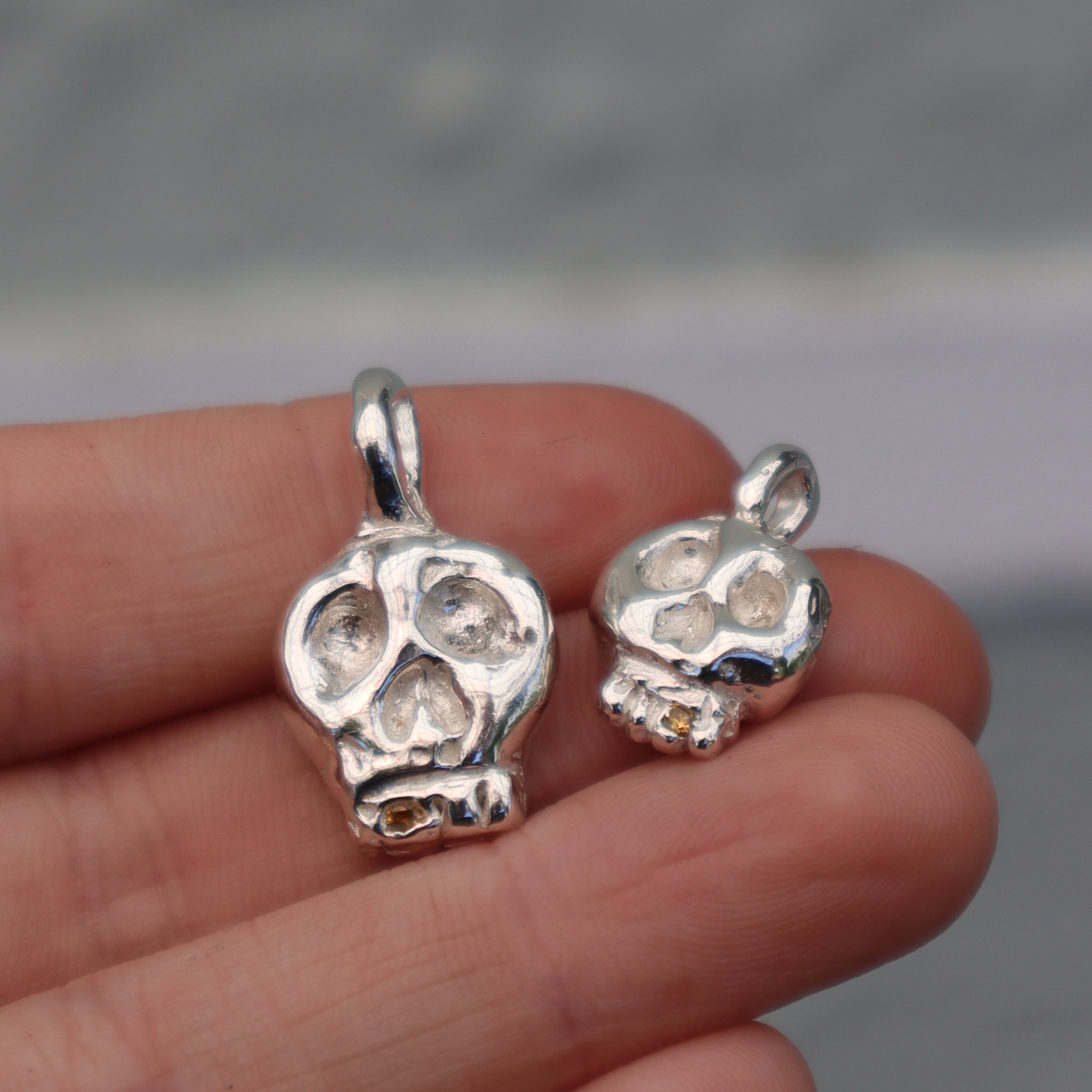 Skull Pendant Mini